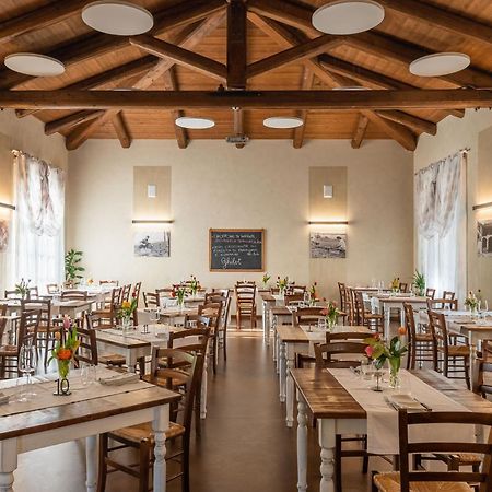 Il Giardino Di Ghilot Bed & Breakfast Cherasco Exterior photo