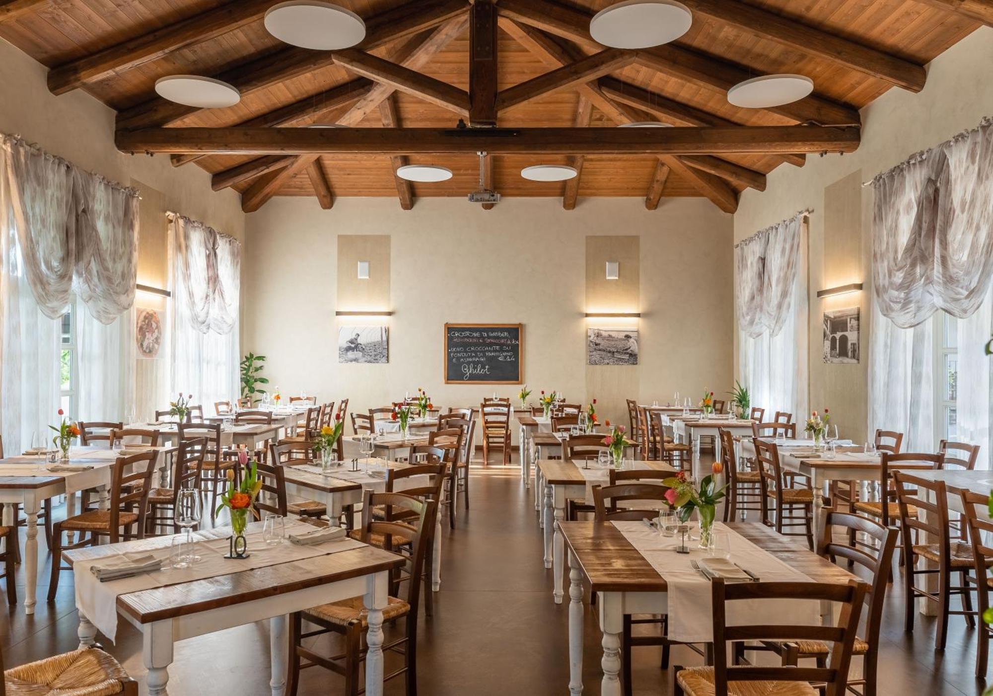 Il Giardino Di Ghilot Bed & Breakfast Cherasco Exterior photo